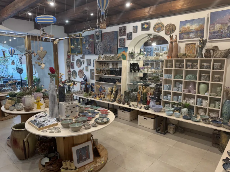 Z galerie — Galerie Zlaté rybky - Ceramic Studio